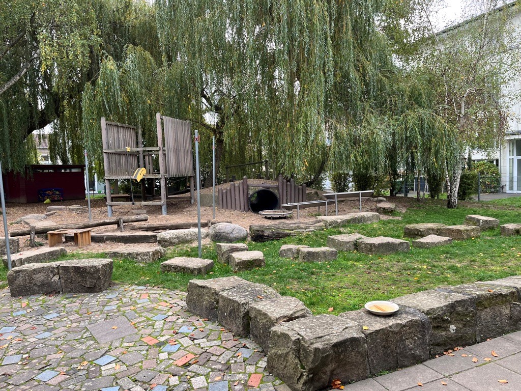 Waldnest 06